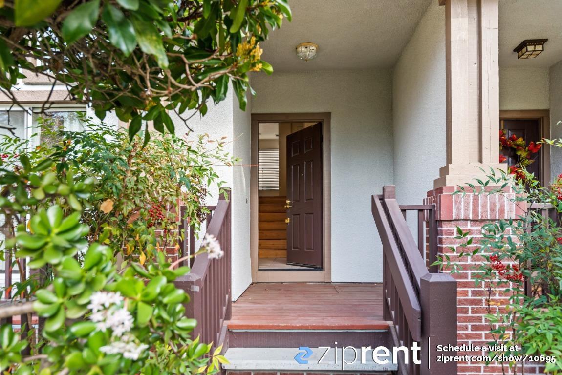 147 Whelan Ct - Photo 2 of 20