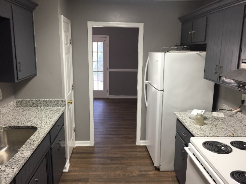 747 Eastern Manor Ln - Photo 3 of 9