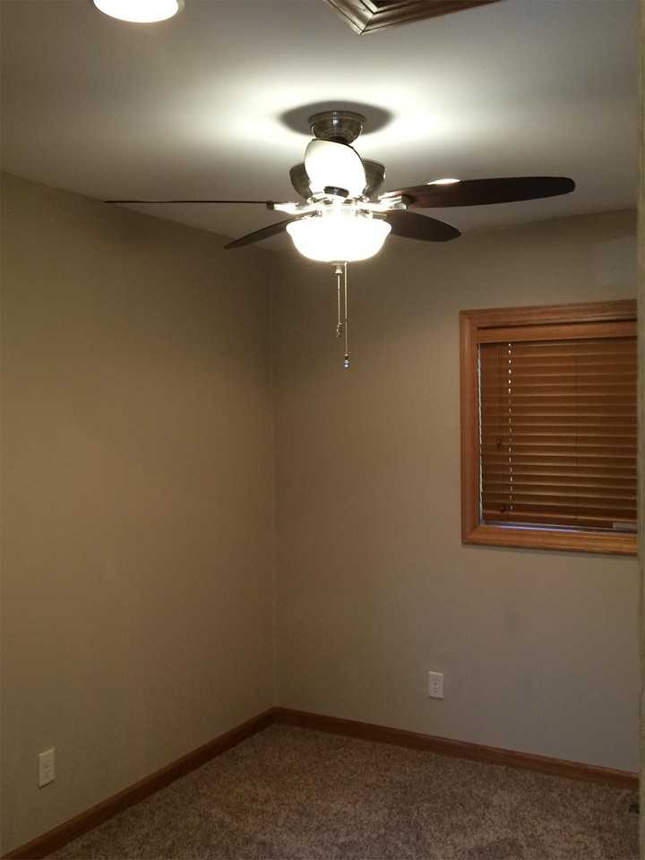 313 9th Ave #1 - Photo 5 of 20