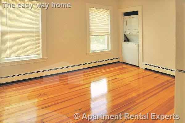 339 Beacon St #1 - Photo 3 of 10