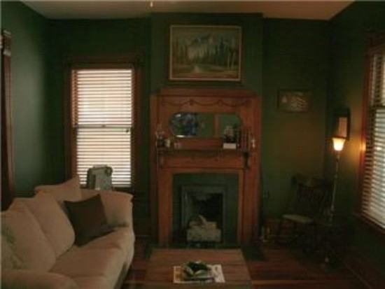 302 E 43rd St - Photo 2 of 12