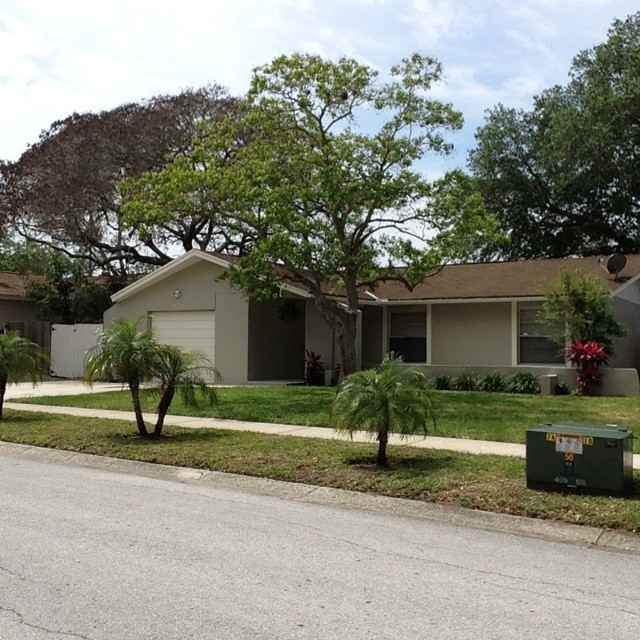 8222 129th Ln - Photo 2 of 10