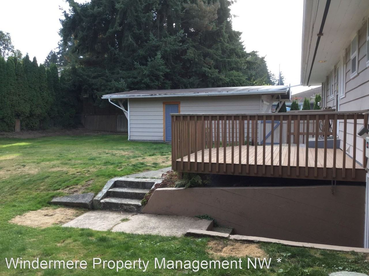 5701 Beverly Ln - Photo 2 of 32