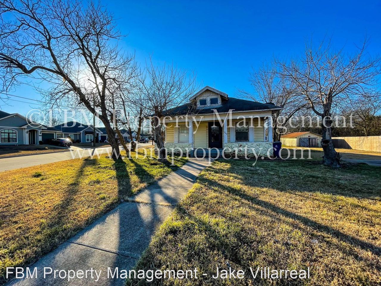 244 Dunlap St - Photo 2 of 16