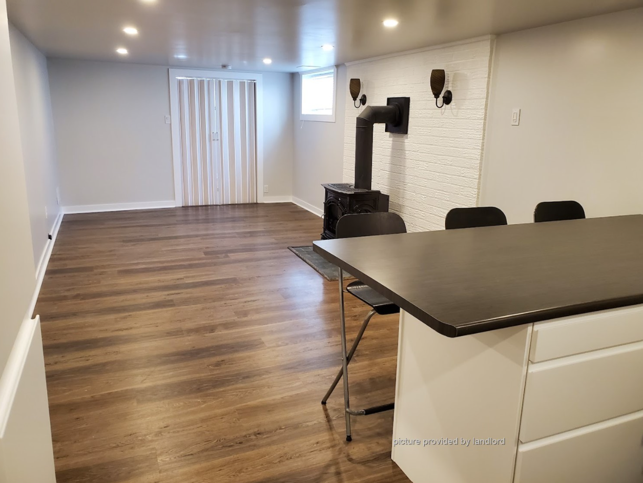 87 Fanfare Ave - Photo 3 of 15