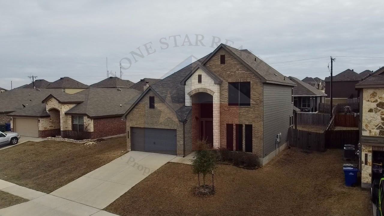 1627 Neff Dr - Photo 3 of 32