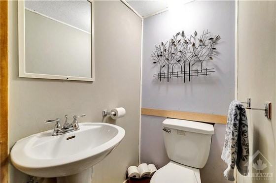 203 Hickory Street - Photo 3 of 13