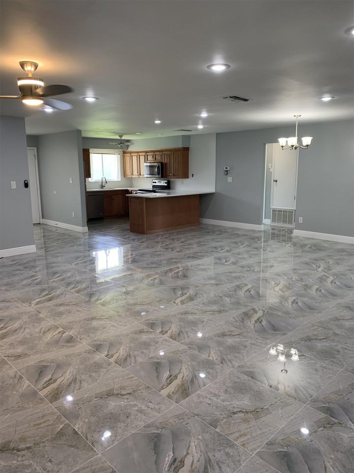 5572 Memorial Dr #1 - Photo 2 of 22