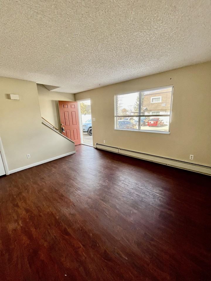 709 37th Ave #3 - Photo 3 of 13