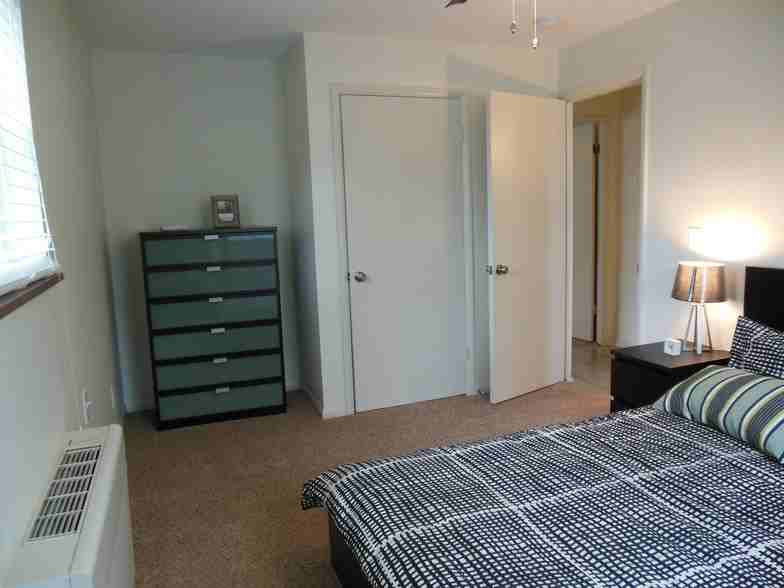 1201 Edgecliff RoadApt 3 #3 - Photo 5 of 30