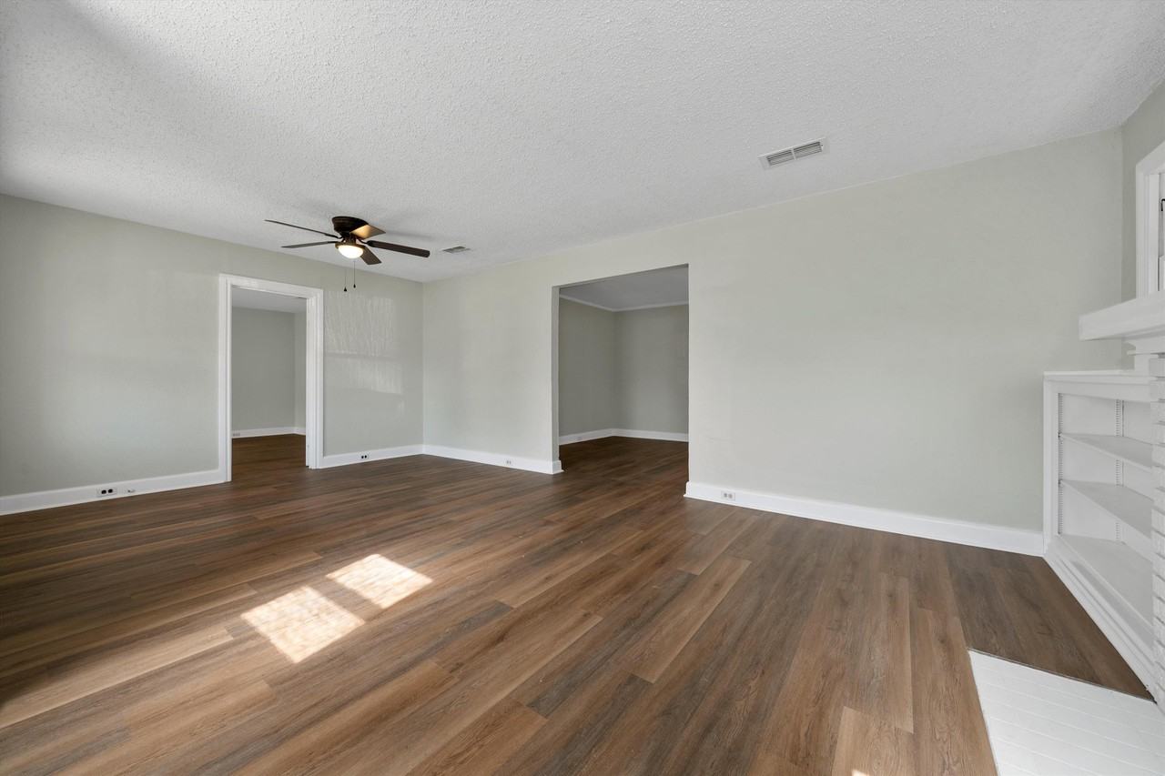 1511 Maple Ave #1 - Photo 4 of 14