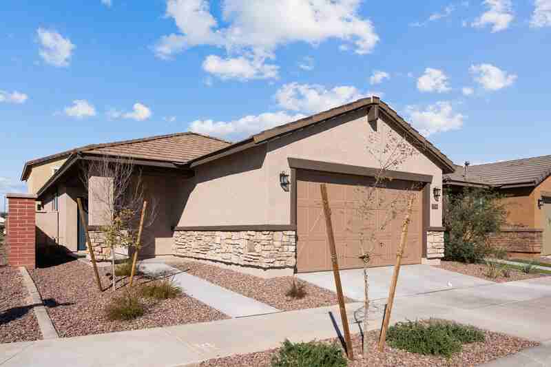 14232 W Willow Ave - Photo 2 of 29