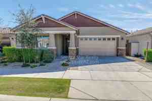 featured image of 9923 E Thornbush Ave