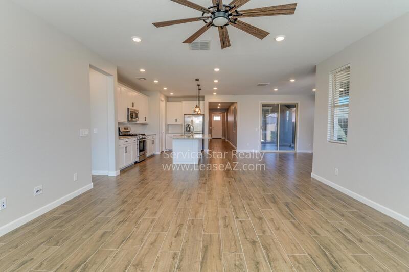 9923 E Thornbush Ave - Photo 3 of 34