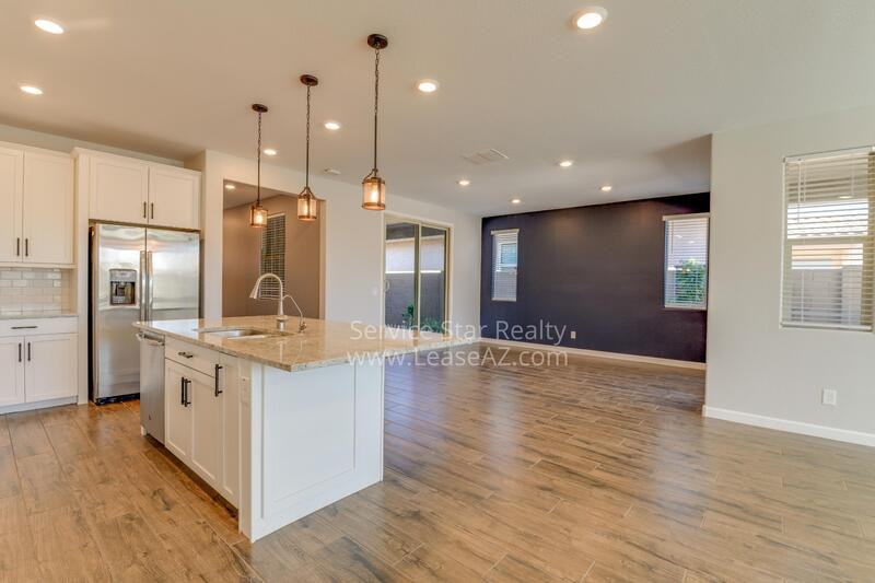 9923 E Thornbush Ave - Photo 4 of 34