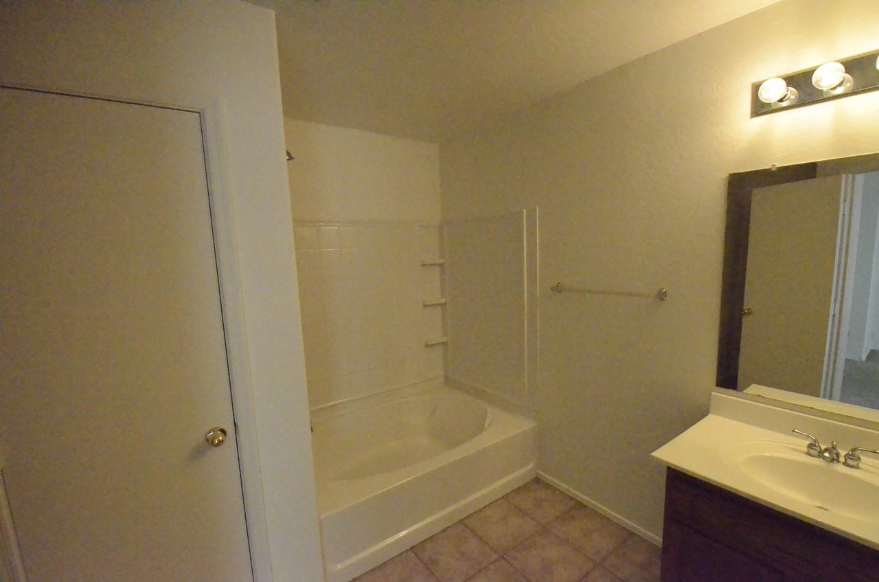 7022 W Cesar St #1 - Photo 6 of 11