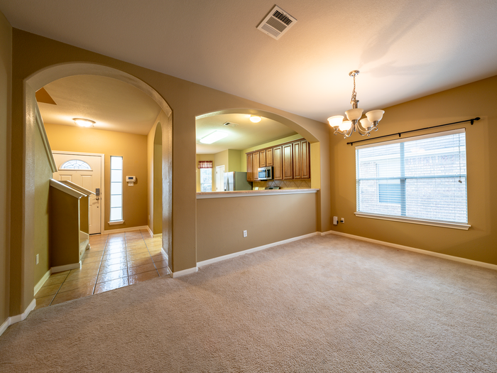 18413 Masi Loop - Photo 2 of 29