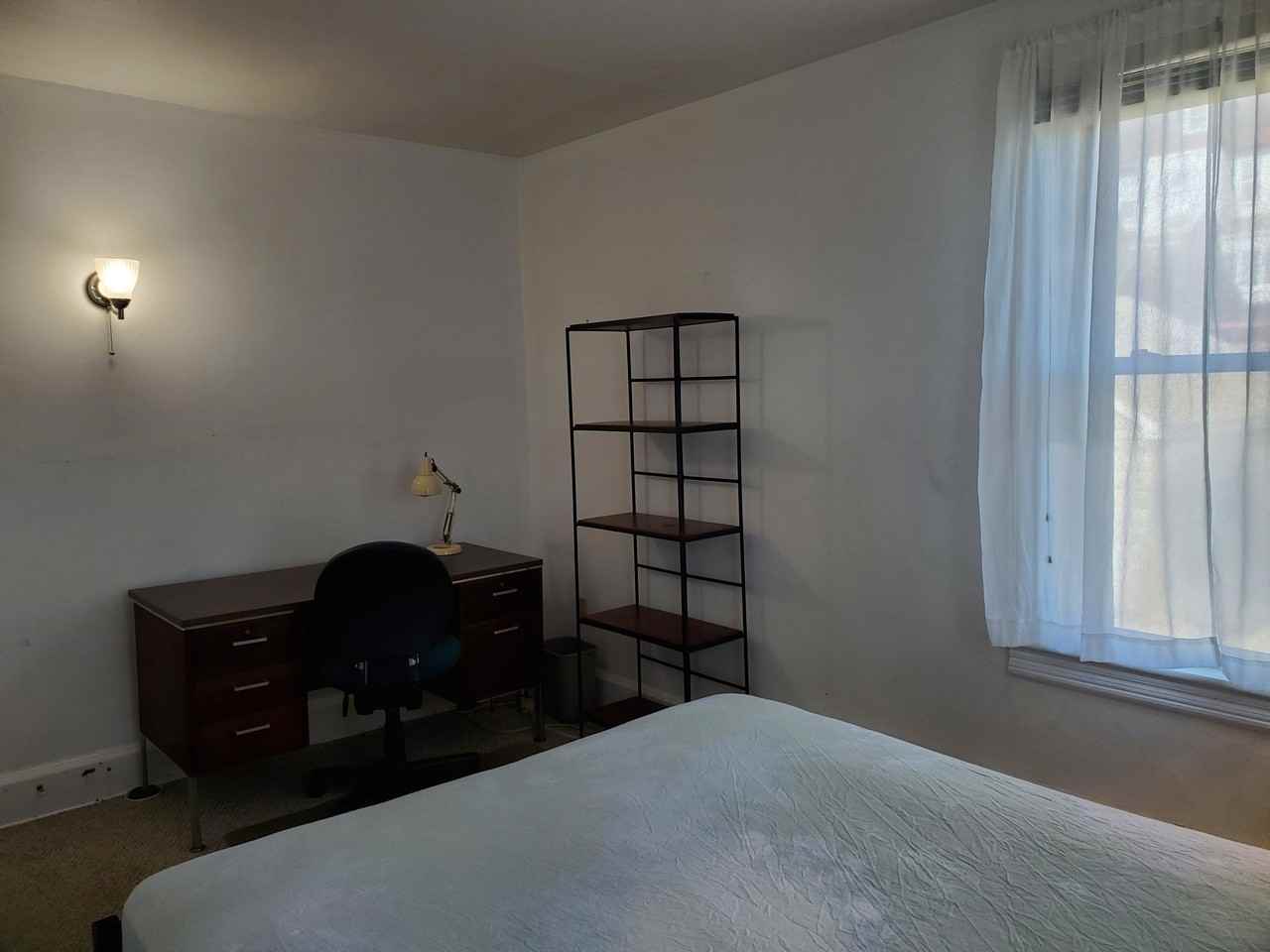 Beautiful Furnished Room - Photo 3 of 7