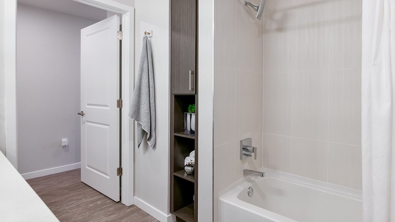 Modera San Pedro Square - Photo 6 of 48