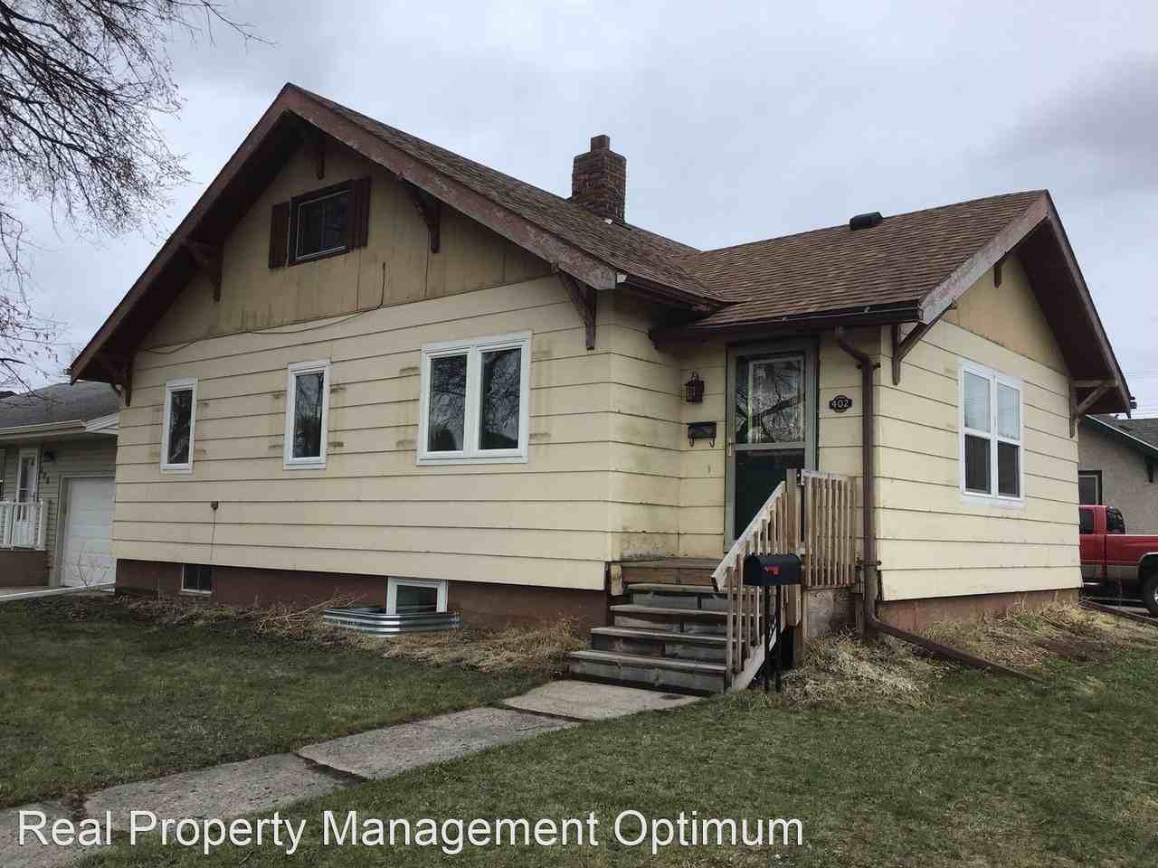 402 5th St N - Photo 2 of 14