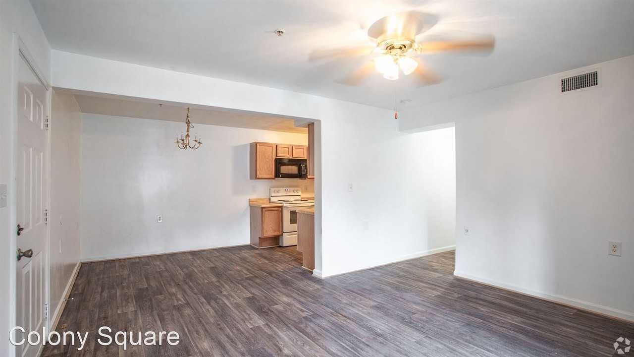 Colony Square Apartments on Warwick - Photo 3 of 21