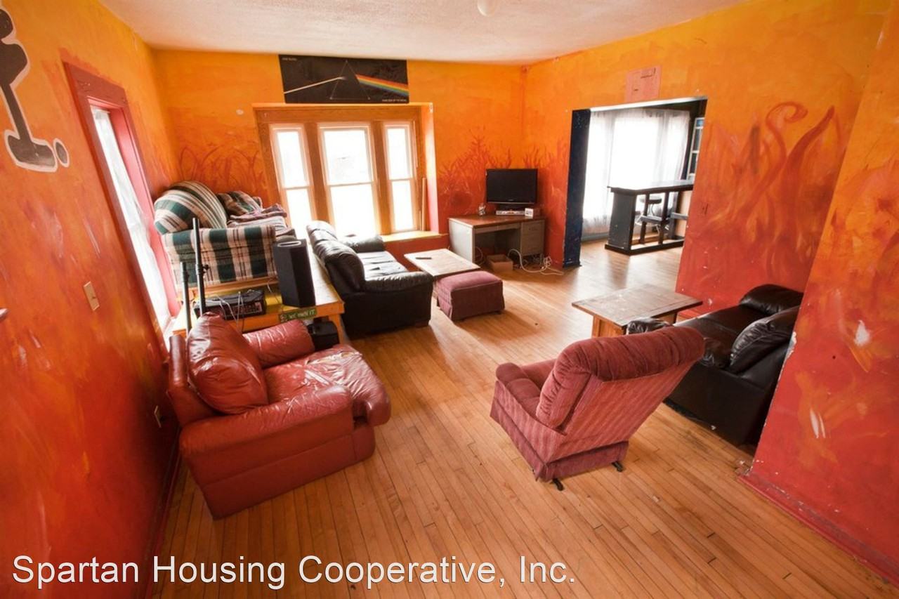 Orion - Photo 2 of 13