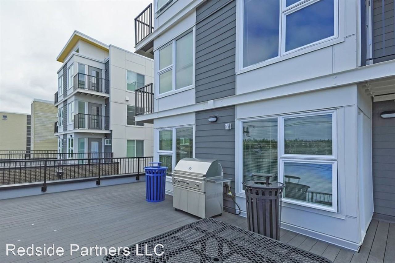 Eastlake Flats - Photo 6 of 103