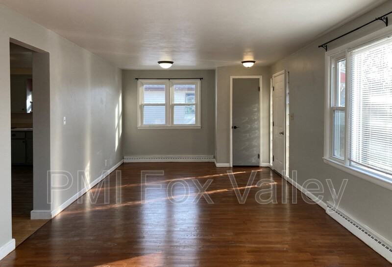 1040 S Telulah Ave - Photo 3 of 20