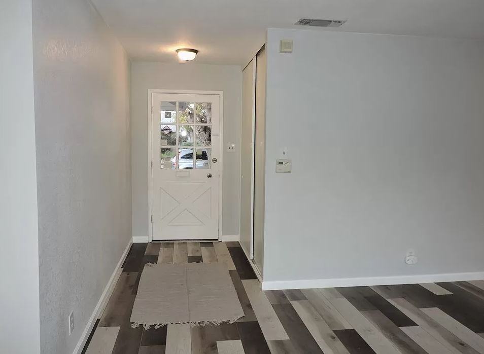10666 Van Stralen Way - Photo 2 of 10
