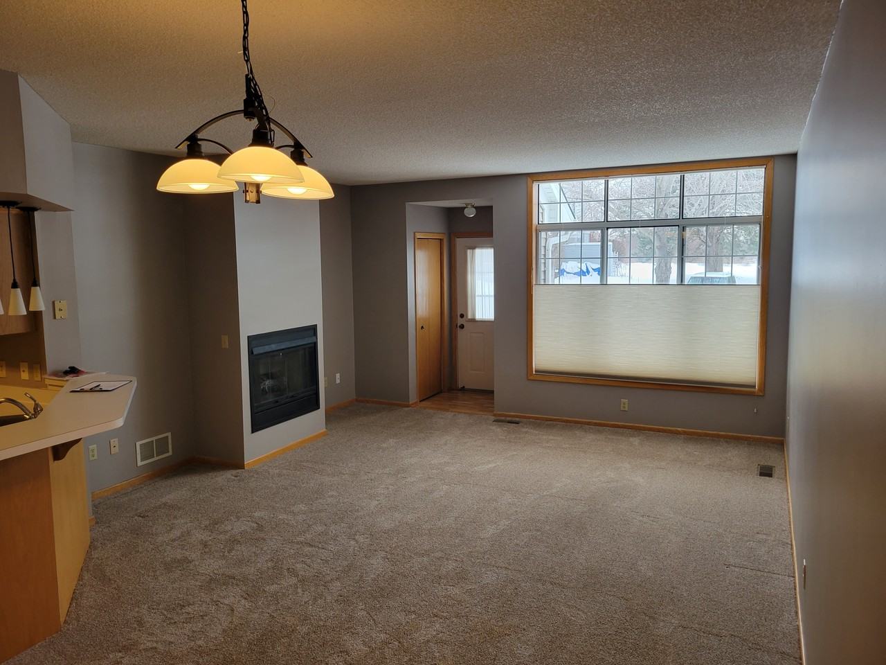 10924 Oregon Ave S - Photo 5 of 8
