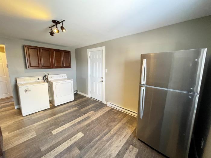 77 Exmouth St - Photo 3 of 18