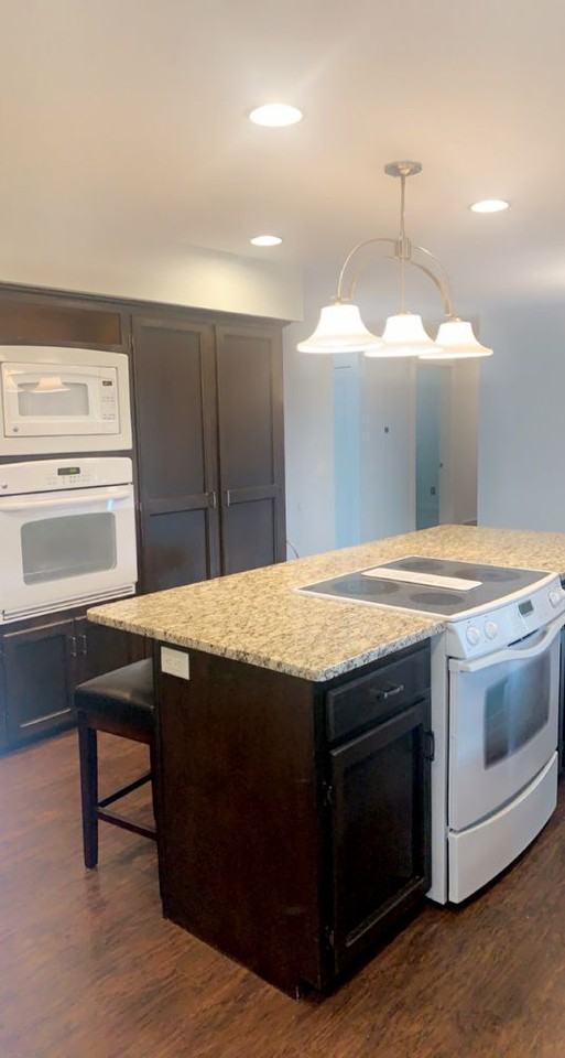 8071 Emery Rd - Photo 3 of 23