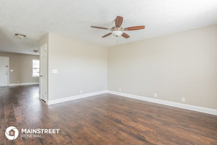 1769 Antebellum Dr - Photo 3 of 16