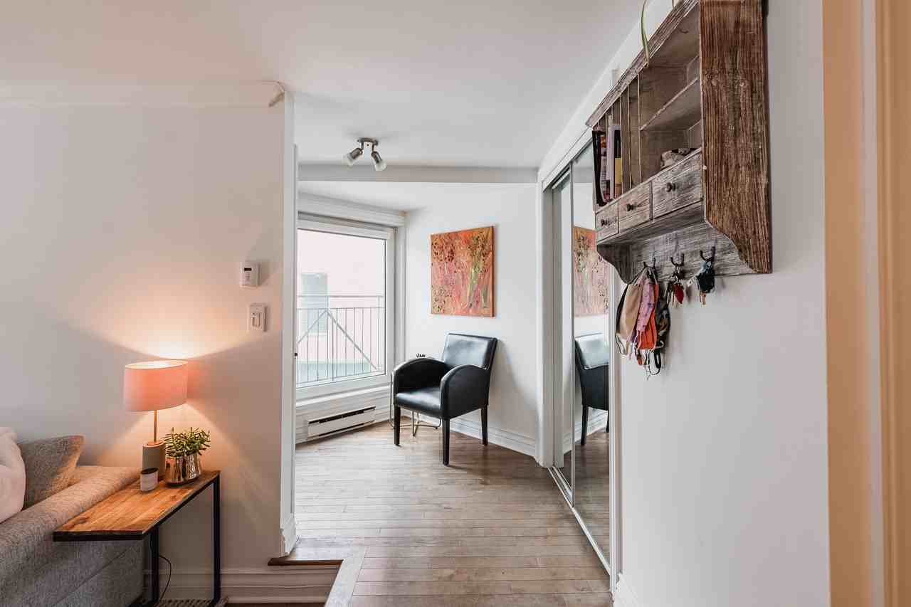 2 Bedroom Condo In Nuns Island/Condominium 2 Chambres À L’Île - Photo 3 of 28