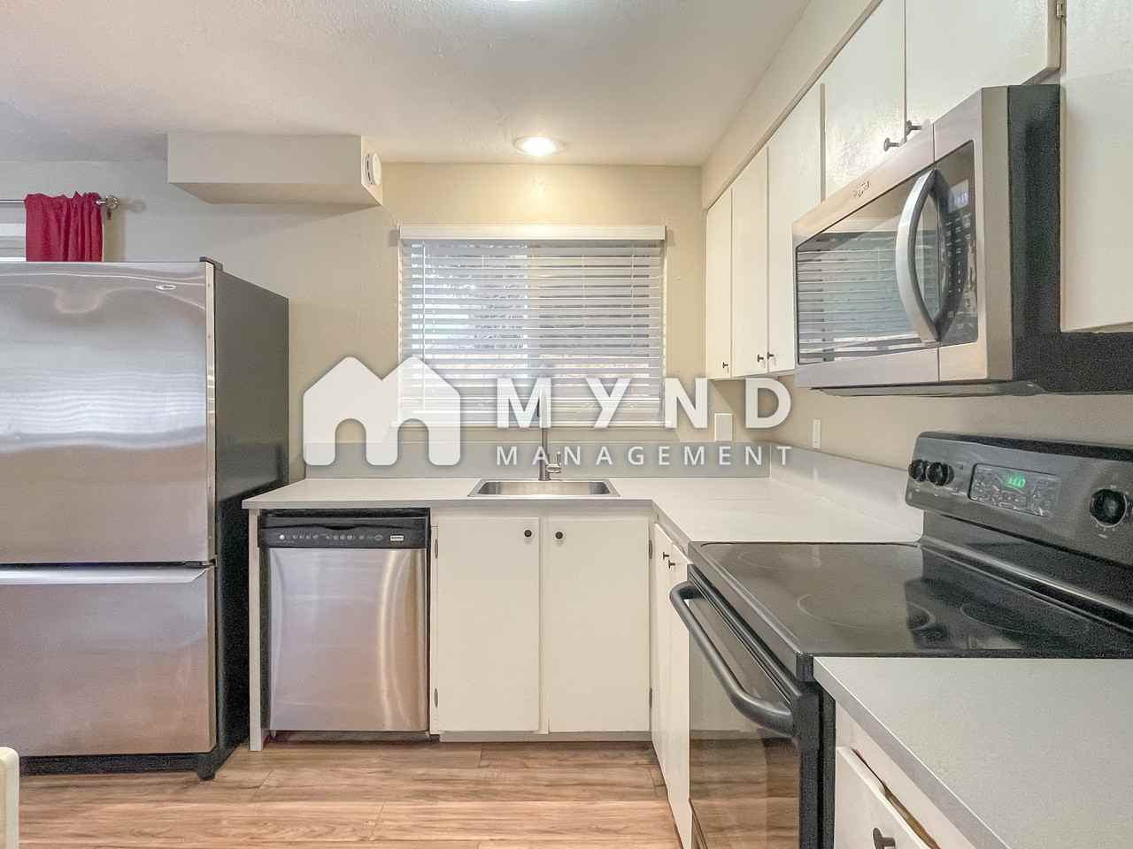 1216 1216 - 1218 15th St #1218 - Photo 3 of 20