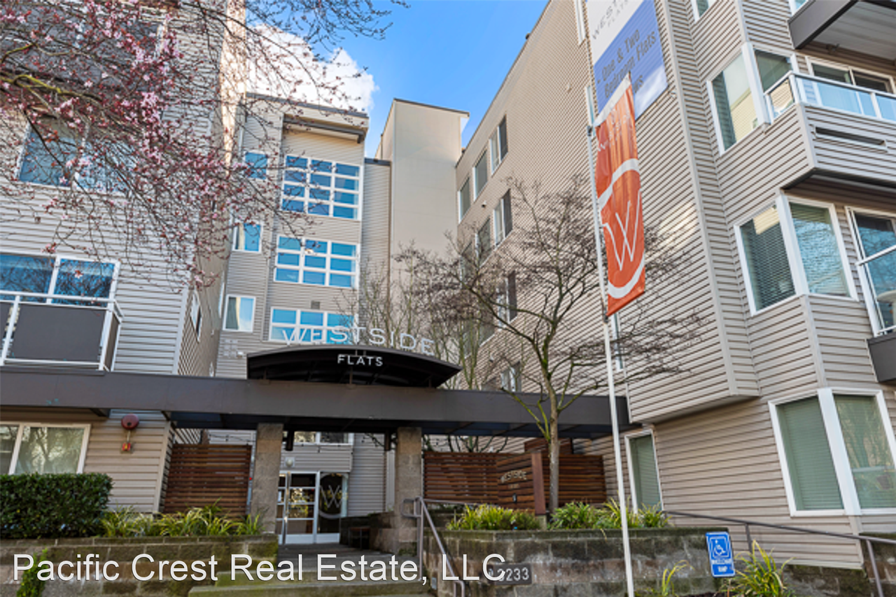 3233 SW Avalon Way - Photo 2 of 45