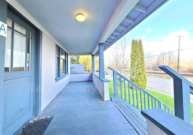 4918 S 2nd Ave #A - Photo 3 of 20