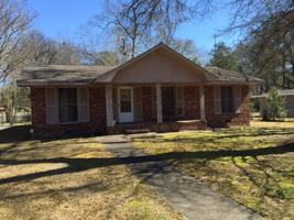 featured image of 1014 Woodburn Dr