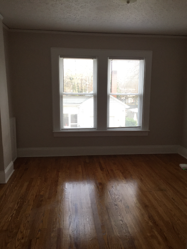 706 E Marion St #1 - Photo 2 of 14