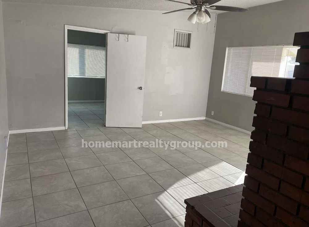 6963 Tamarisk Ave - Photo 3 of 10