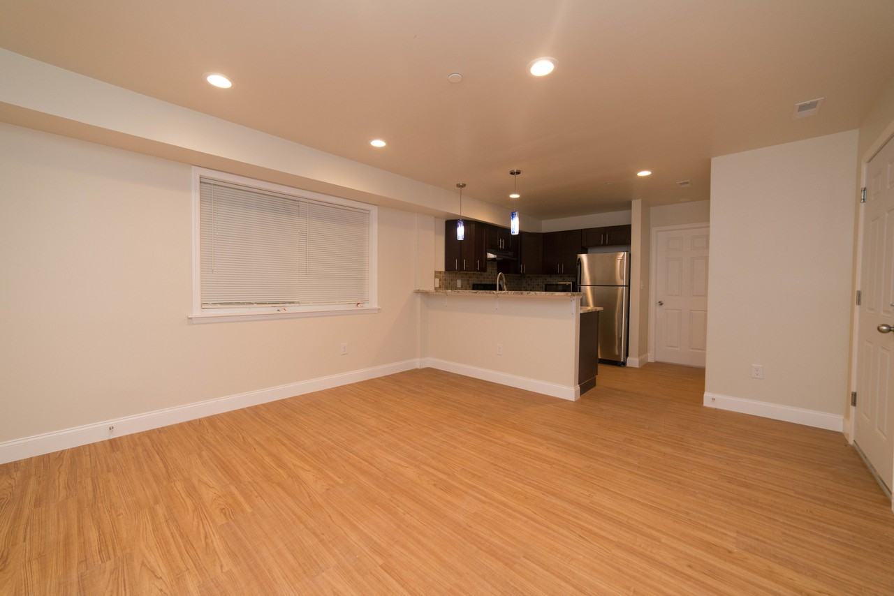 1414 Christian Street Rear Building - Photo 2 of 16