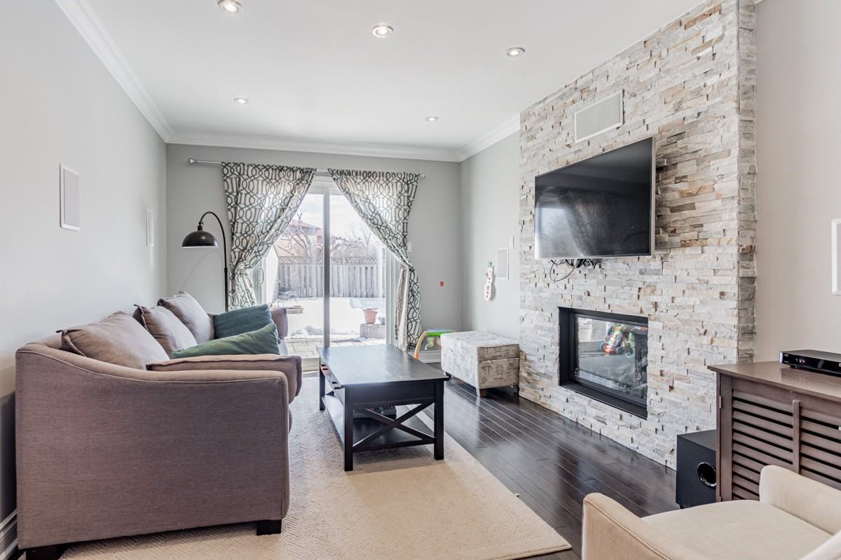 3595 Chartrand Crescent - Photo 2 of 36
