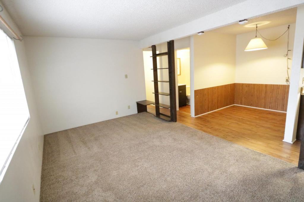 1315 D St - Photo 6 of 17