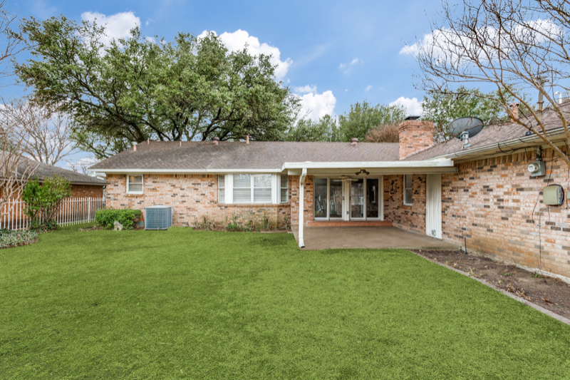 7829 Rolling Acres Dr - Photo 3 of 3