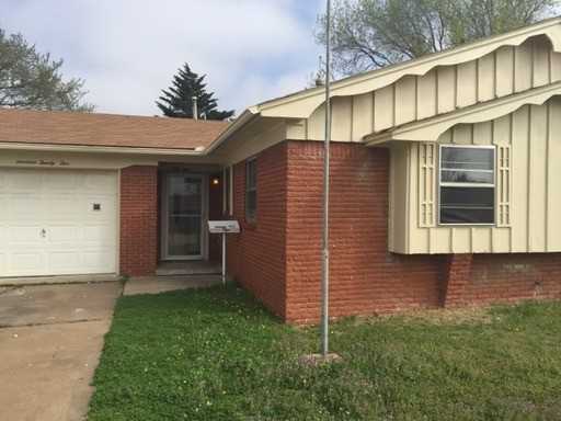 1425 SW 63rd St - Photo 2 of 9