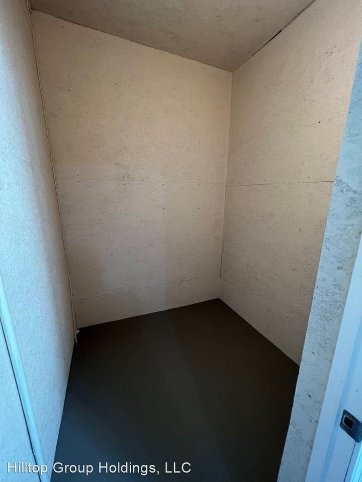 13 Winthrop st - Photo 2 of 13