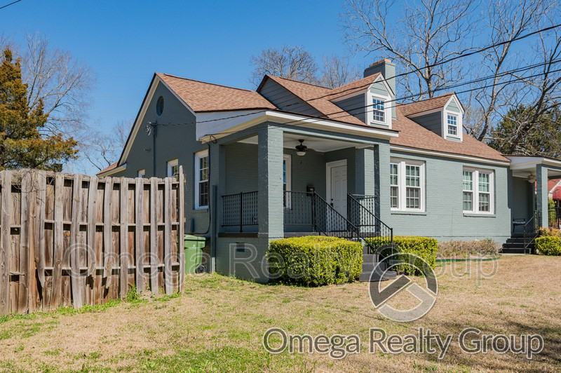 1343 Felder Ave - Photo 2 of 36