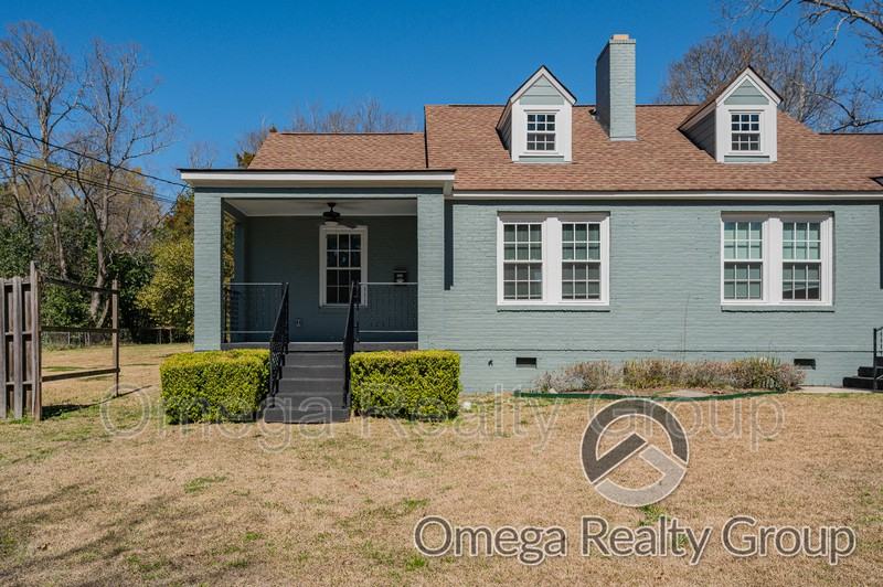 1343 Felder Ave - Photo 4 of 36