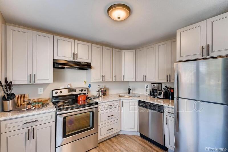 5406 Cody St - Photo 2 of 8