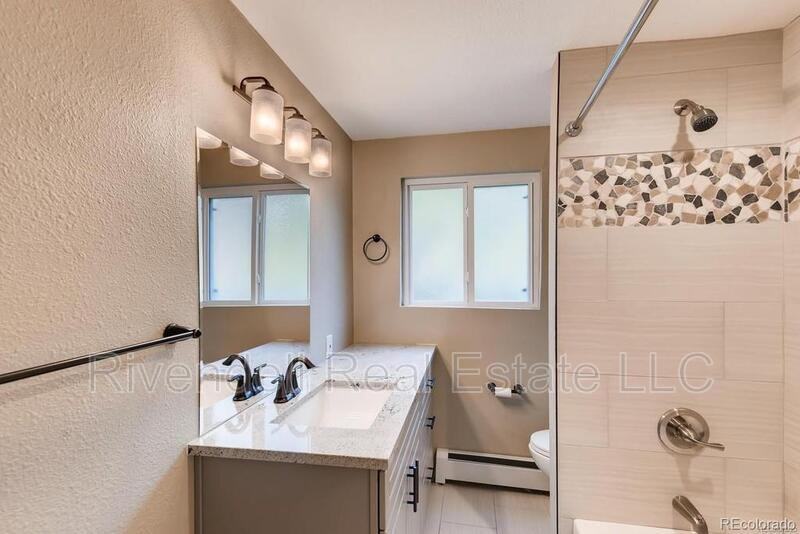 5406 Cody St - Photo 4 of 8